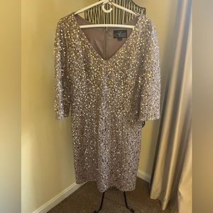 Beautiful Alex Evenings formal dress in light brown and sequins size 12